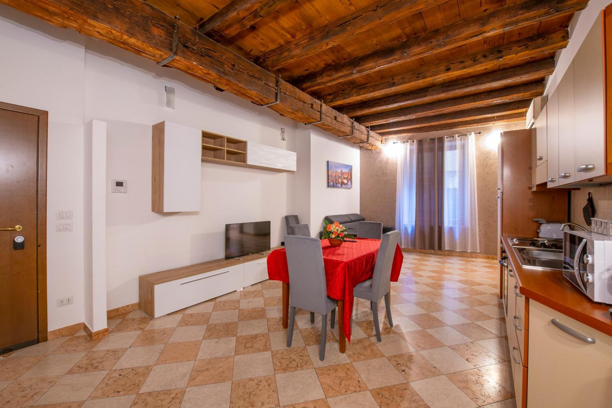 Palace Home Mazzini Verona Center 1 Exterior foto